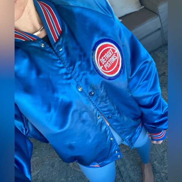 Vintage Detroit Pistons Jacket - Picture 3 of 8